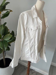 Witchery White Denim Jacket – Size 14