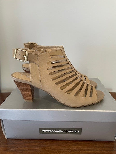 Sandler Baltic Heeled Sandal – Neutral Glove | Size 41B