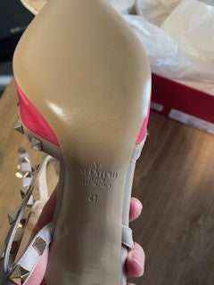Valentino Garavani Rockstud Double-Strap Pumps – Size 41