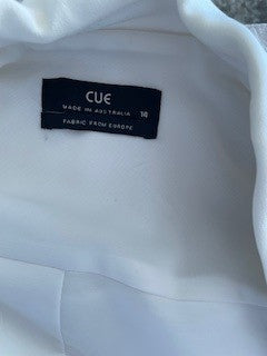 Cue White Cape Jacket – Size 14 - Pre/Slightly-Loved