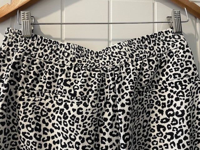 Decjuba Carolyn Soft Printed Pant – Abstract Animal Print