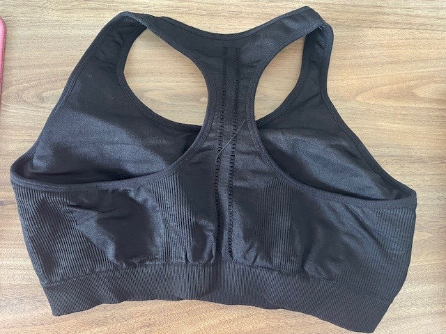 Lorna Jane Seamless Sports Bra – Black (Size L)